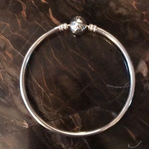 Pandora bangle 8 inch